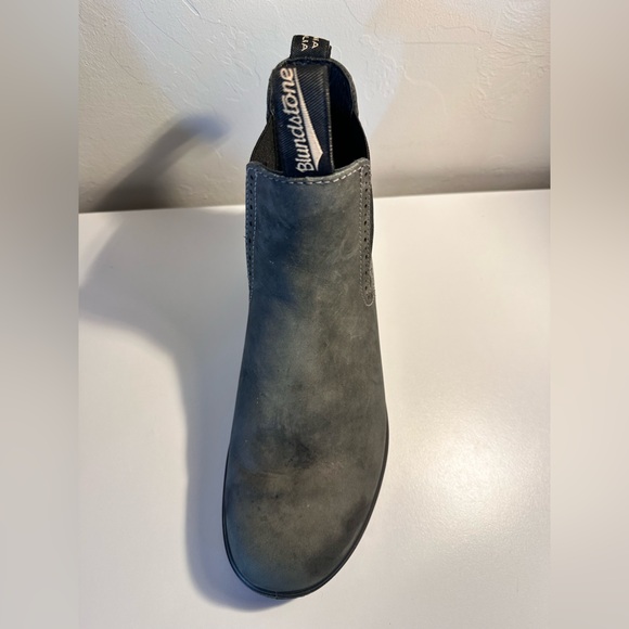 Blundstone Women’s Grey Chelsea Boots - Picture 3 of 9